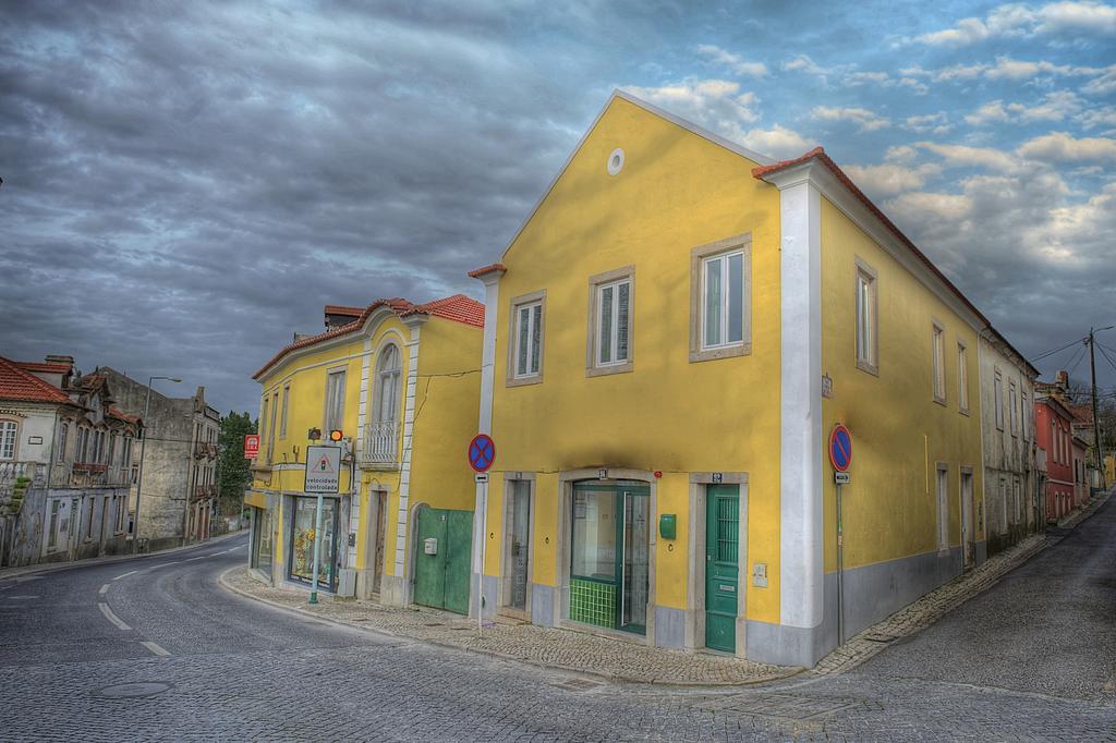 Tram Apartments Sintra Quarto foto